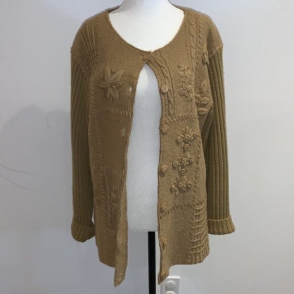 𝅺VINTAGE 100% wool long sleeves button down embroidered chunky knit cardigan M - Picture 8 of 15